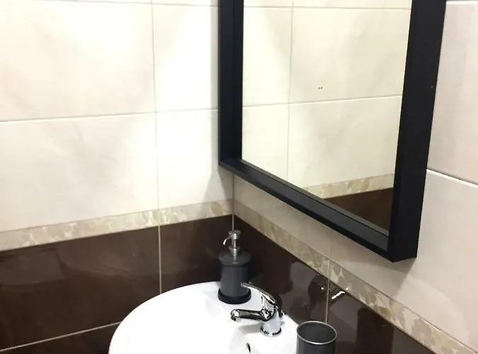 בית הארחה Bakirooms 3*