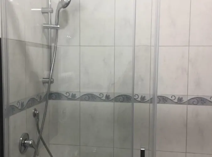 בית הארחה Bakirooms רומא