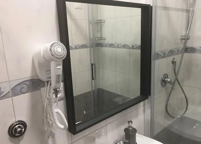 בית הארחה Bakirooms רומא